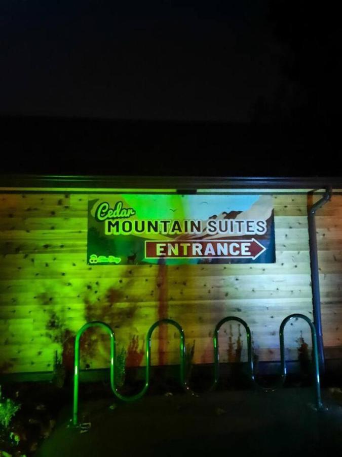 Cedar Mountain -Suite B Grants Pass Luaran gambar